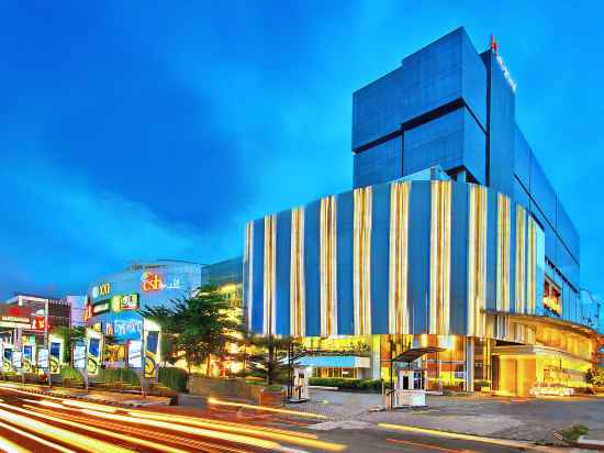 Swiss-Belhotel Cirebon Hotel Exterior