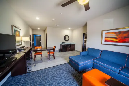 Holiday Inn Express & Suites Oklahoma City Southeast - I-35