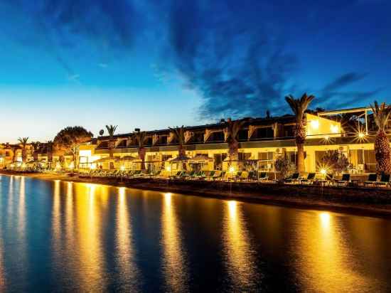 Cunda Hotel Hotel Exterior