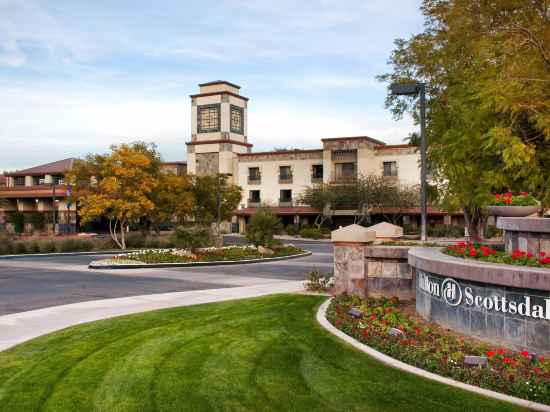 Hilton Scottsdale Resort & Villas Hotel Exterior