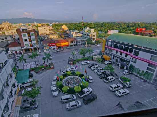 Hotel Mandalay Hotel Exterior