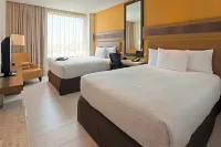 Hampton Inn by Hilton Ciudad del Carmen Campeche Hotels near Alberca Camargo