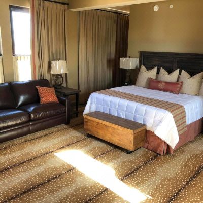 Luxury Suite, 1 King Bed with Sofa bed Frontier Hotel Pawhuska Promo Code