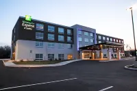 Holiday Inn Express & Suites Gettysburg Các khách sạn ở Xã Freedom