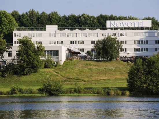 Hôtel Novotel Limoges Le Lac Hotel Exterior