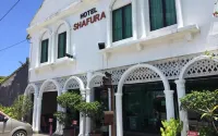 Hotel Shafura 1 Hotels near Pantai Teluk Mak Nik