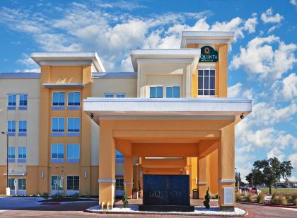 La Quinta Inn & Suites by Wyndham Dallas Love Field