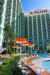 The Orleans Hotel & Casino Hotel dekat Magical Forest