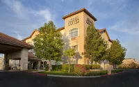 Ayres Suites Ontario at the Mills Mall - Rancho Cucamonga Hoteles en Ontario