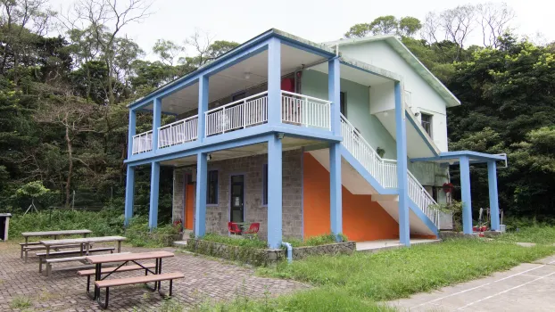 YHA Ngong Ping SG Davis Youth Hostel (Lantau Island) Hotels near Tung Chung