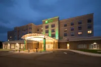 Holiday Inn & Suites Mount Pleasant Hotels in Mount Pleasant