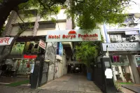 Hotel Surya Prakash Chembur Отели рядом с достопримечательностью «Ганга Мата Удгиан»