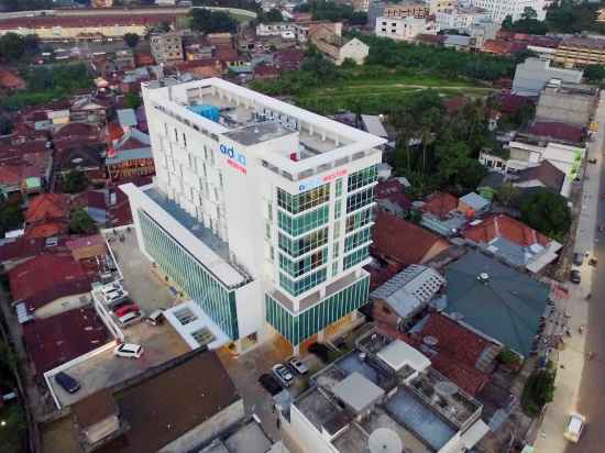 Odua Weston Jambi Hotel Exterior