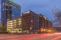 Courtyard Louisville Downtown Hotels near LG&E and KU Energy LLC