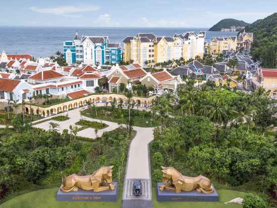 JW Marriott Phu Quoc Emerald Bay Resort & Spa Hotel Exterior