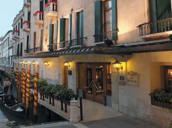 Baglioni Hotel Luna Hotel Exterior