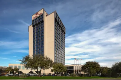 Crowne Plaza Dallas Love Field - Med Area Hotels near Dallas Baptist University