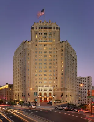 InterContinental Mark Hopkins San Francisco, an IHG Hotel Hotels near St. Dominic's Catholic Church