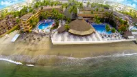 Las Palmas by the Sea All Inclusive Hotels near Old Vallarta