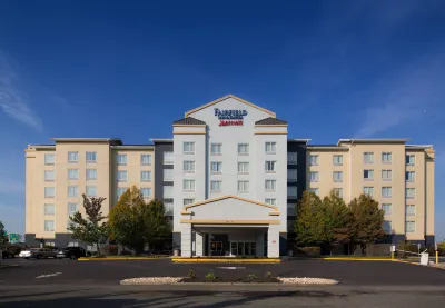 Fairfield Inn & Suites Newark Liberty International Airport 뉴어크 호텔