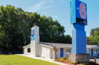 Motel 6 Newport News, VA