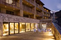 Grand Hotel Courmayeur Mont Blanc, by R Collection Hotels