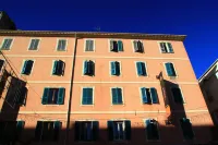 Kallisté Hotels near Plage de Marinella