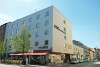 Best Western Princess Hotel Hotels near Brostugans örtagård