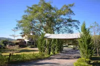 Sainamtok Resort Hotels in Amphoe Khao Kho