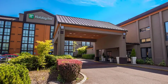 Holiday Inn Portland- I-5 S (Wilsonville) Hotels near Bullwinkle's Entertainment