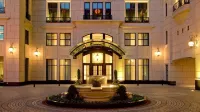 Waldorf Astoria Chicago Hotels in Chicago