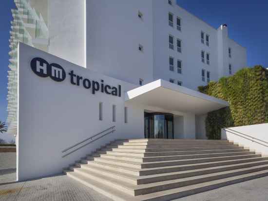 HM Tropical Hotel Exterior