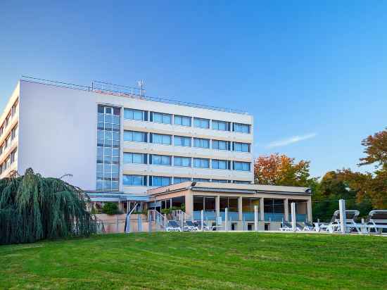 Hôtel Mercure Mâcon Bord de Saône Hotel Exterior