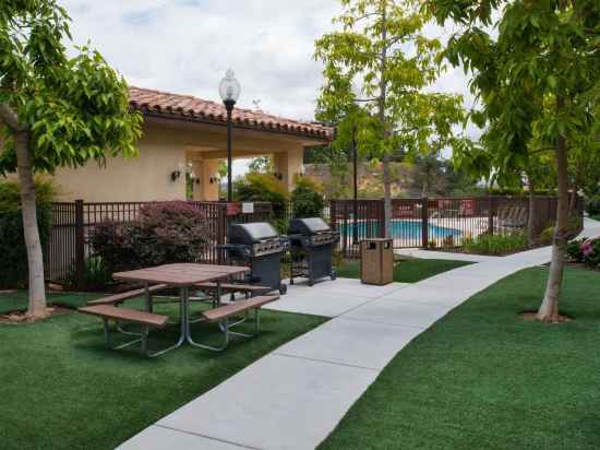 TownePlace Suites Thousand Oaks Ventura County Hotel Exterior