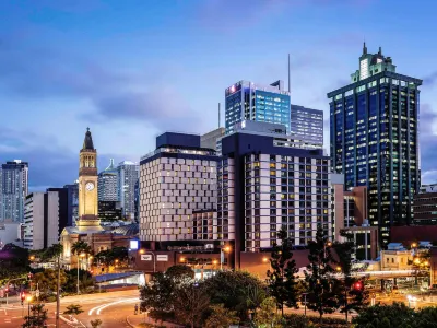 Pullman Brisbane King George Square Hotels near Griffith Place Park