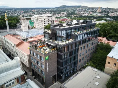 Ibis Styles Tbilisi Center Hotels near Tbilisi Railway Station