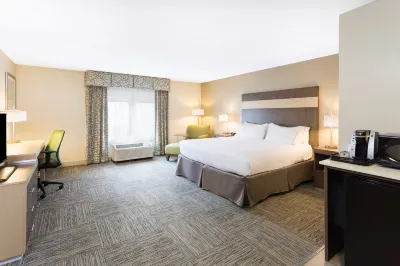 Holiday Inn Express Princeton/I-77 Hotels near Princeton Public Library