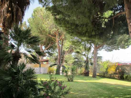 Holiday Inn Perpignan Hotel Exterior