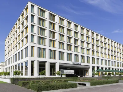 Novotel Karlsruhe City Hotels in der Nähe von Karlsruher Hauptfriedhof