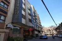 Part Hotel Isfahan Отели рядом с достопримечательностью «Собор Святого Христа Всеспасителя»