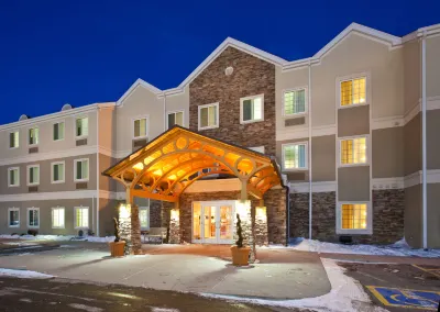 Staybridge Suites Fargo Hôtels à : Fargo