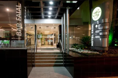 法亞爾尊貴套房飯店 Universidade Federal de Santa Catarina - Ufsc附近的飯店