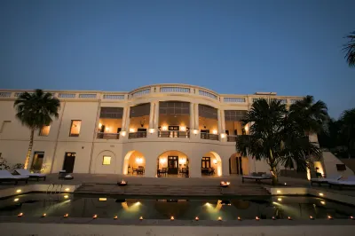 Taj Nadesar Palace Các khách sạn ở Varanasi