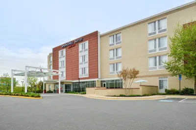 SpringHill Suites Ashburn Dulles North Hotels in der Nähe von Sunglass Hut