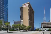 Crowne Plaza Hotel Dallas Downtown, an IHG Hotel Отели рядом с достопримечательностью «Центр современной скульптуры»