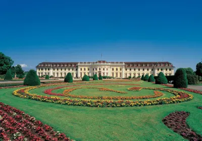 Best Western Hotel Favorit Hotel berhampiran Forum am Schlosspark