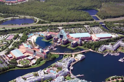 Walt Disney World Swan Hotels near Amtrak Railway Station- Orl