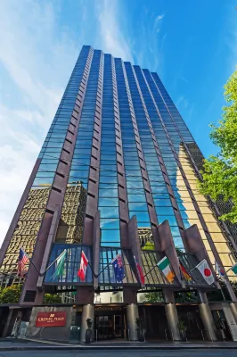 Crowne Plaza Seattle-Downtown Hotels near Macy's Seattle(Downtown)