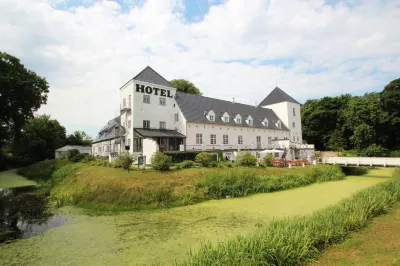 Vraa Slotshotel Hotels in Aabybro