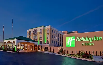 Holiday Inn & Suites Springfield - I-44 Hotels in Springfield